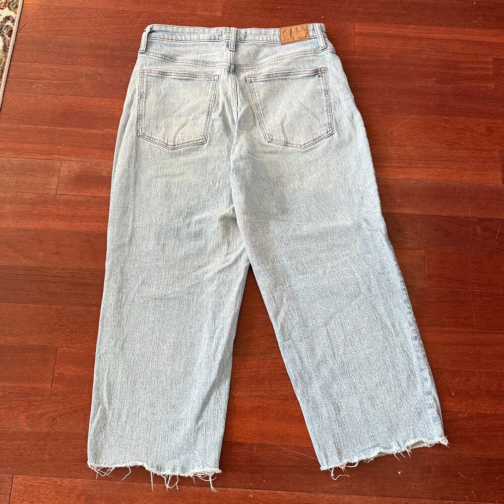 the perfect vintage wide leg light wash madewell jean